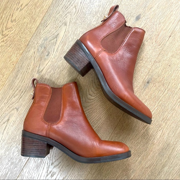 EUC Coach brown leather booties - Picture 2 of 7